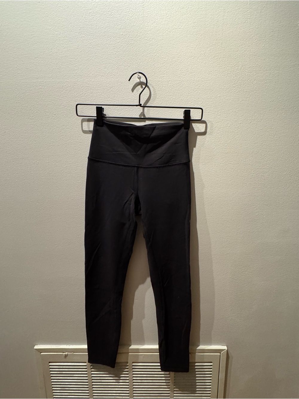 lululemon wunder under Black High-Waisted Leggings